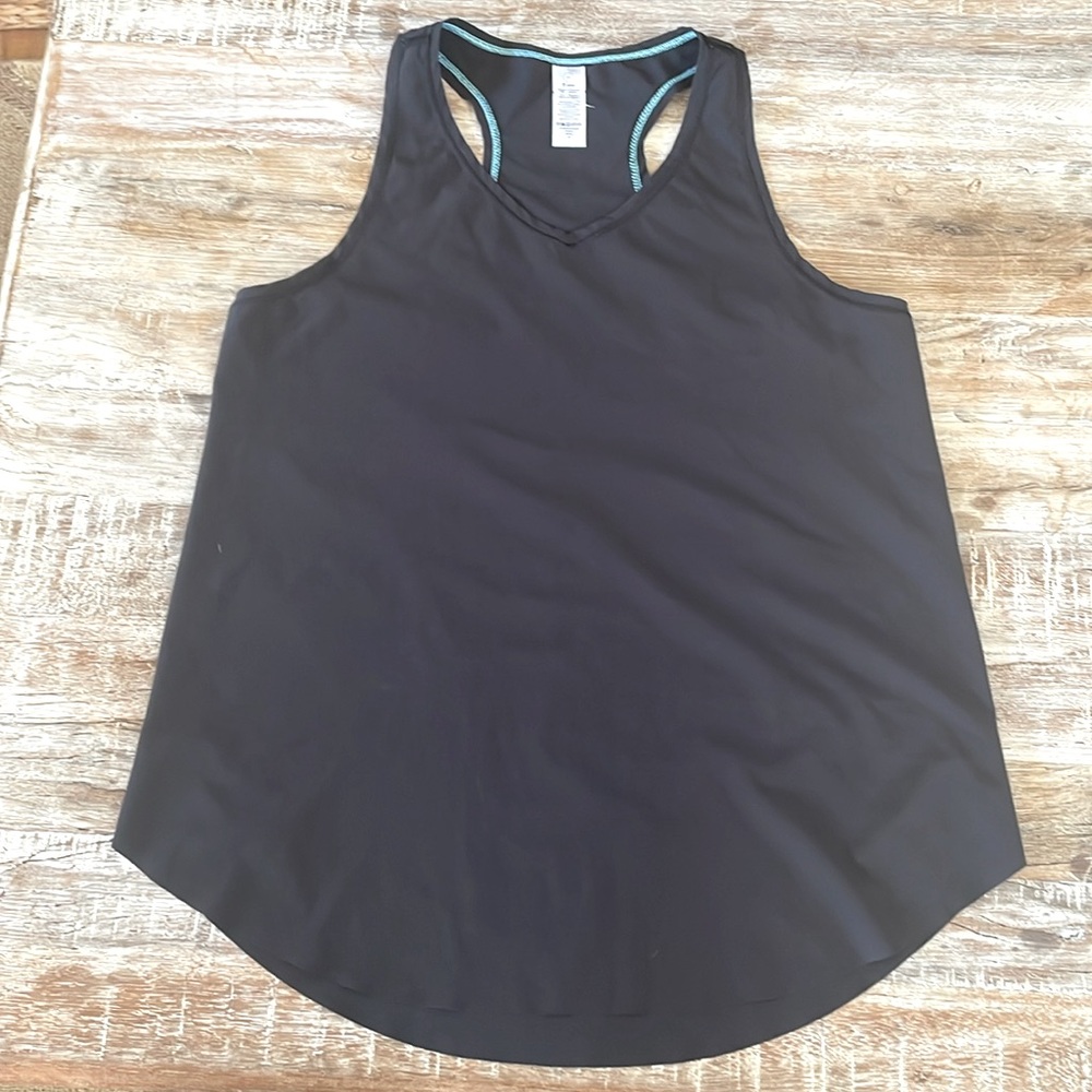 EUC ivivva tank